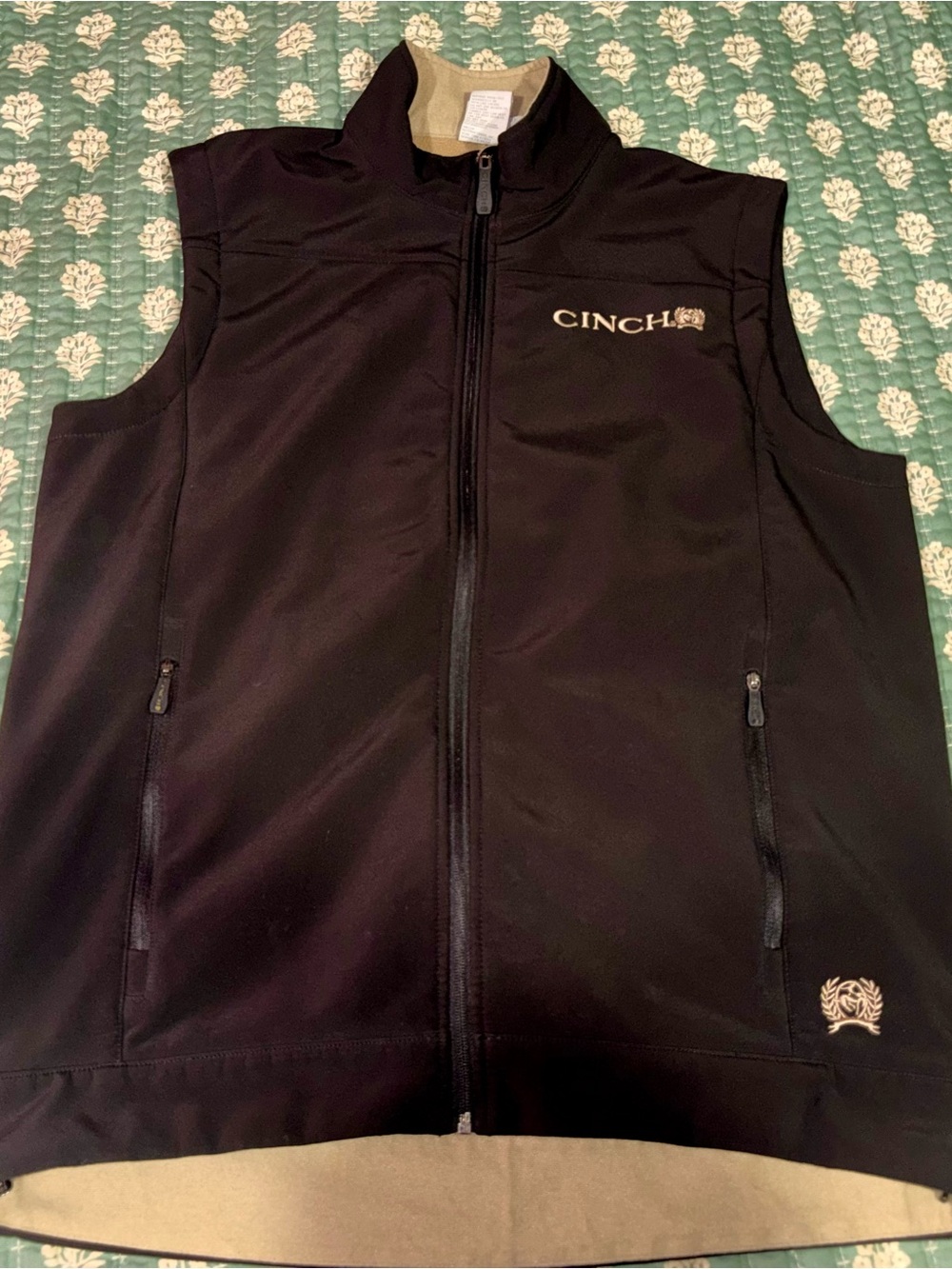 Cinch Black Softshell Vest with Tan Lining